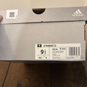 Adidas Ultraboost 22 in Metallic Silver